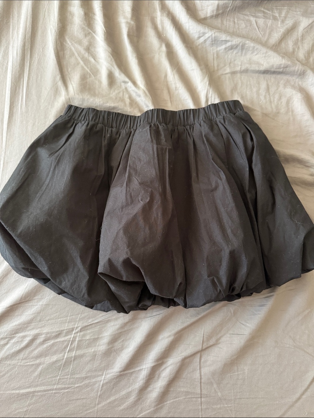 Aritiza bubble skirt